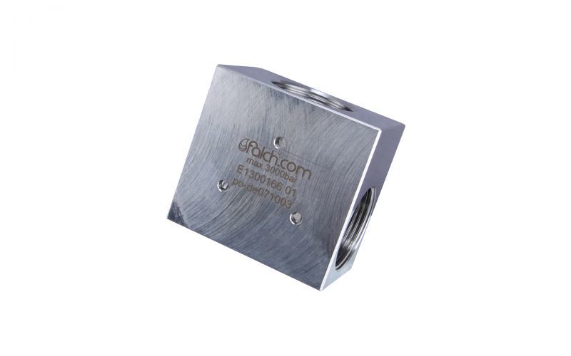 3000 bar T Dirsek, M26 İç Diş x M26 İç Diş x M26 İç Diş, DN 8