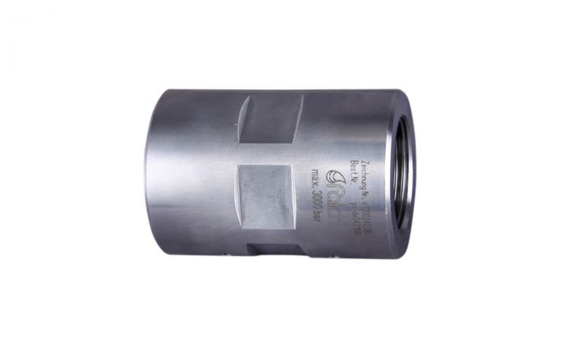 Hortum Konnektörü 3000 bar, M30 İç Dişli x M30 İç Dişli DN 10